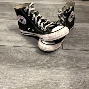 Normal black converse high top